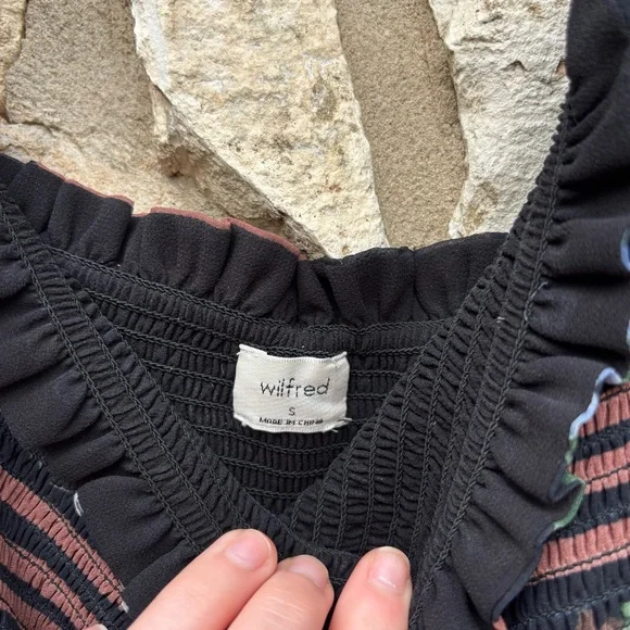 Aritzia wilfred floral dress size small - Picture 4 of 5